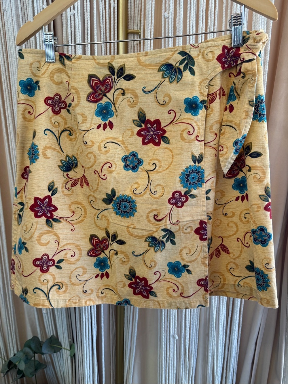 Vintage 90s White Stag Floral Wrap Mini Skirt tan maroon blue black size 12